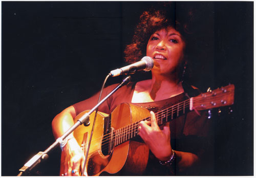 Linda Lewis